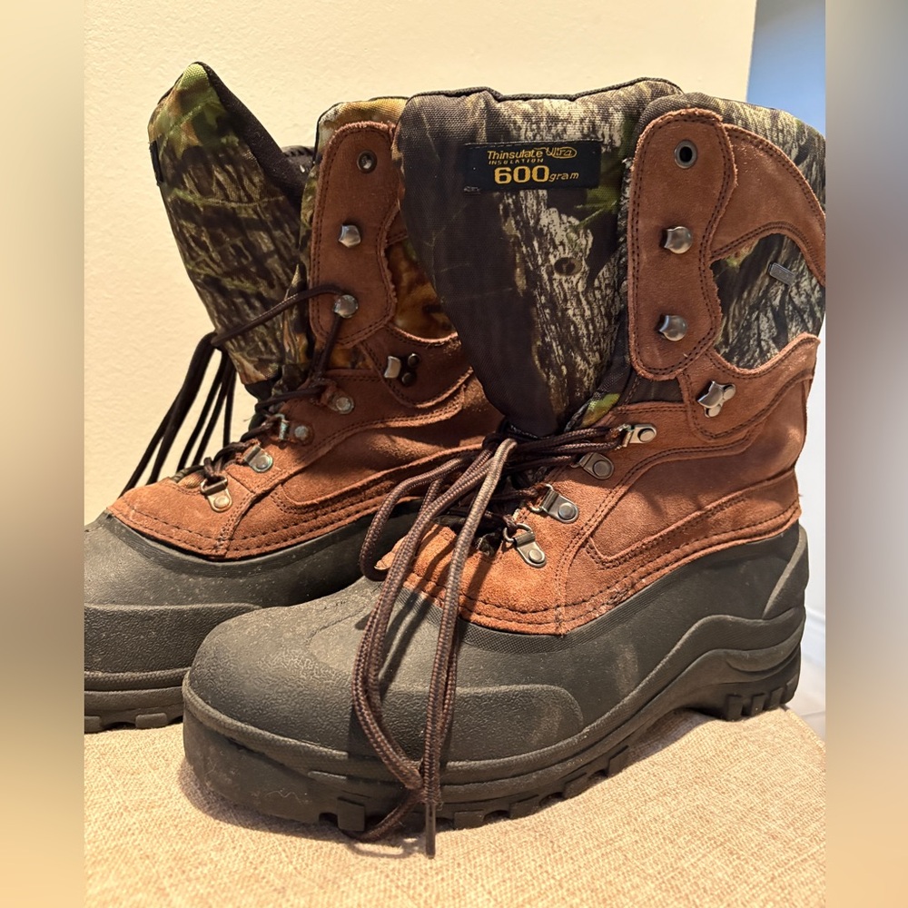 Camouflage & Brown Warm Outdoor Boots - like new!